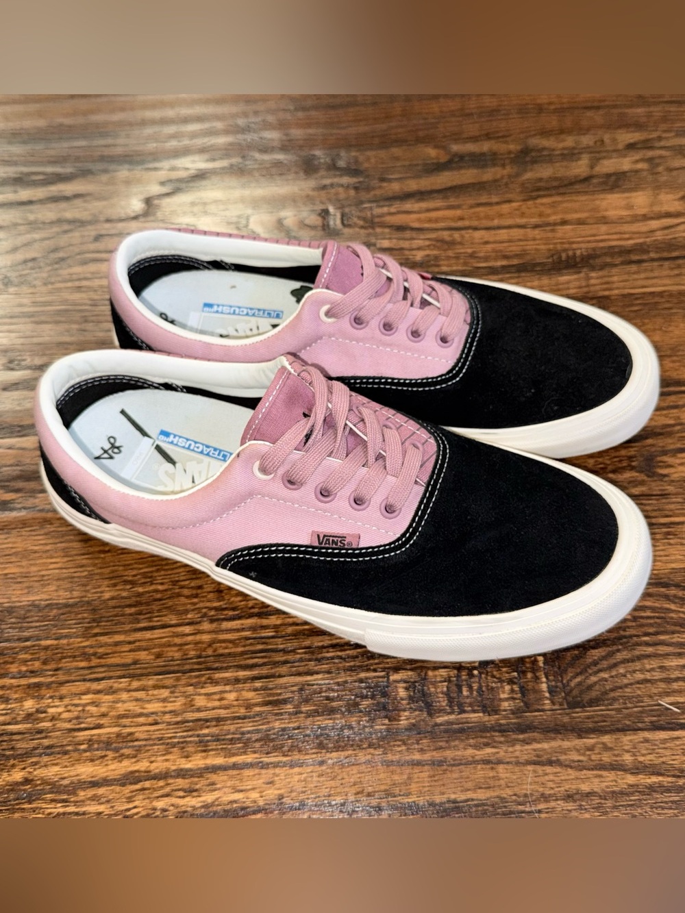 Vans UltraCrush Pro Era Black Suede/Purple Stripe Shoes Size 10.5 Lizzie Armanto